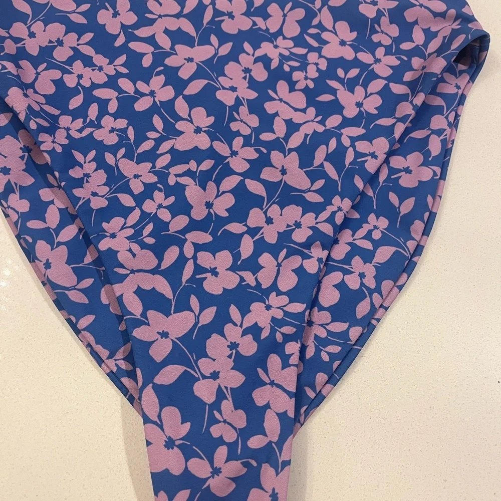 Skatie Blue and Pink Floral Monroe swim bottoms - Picture 2 of 3